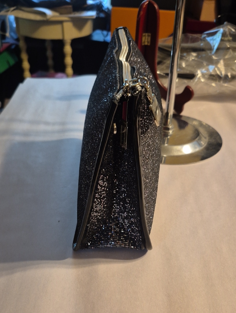 Unbranded Clutch Bag - Picture 5 of 10